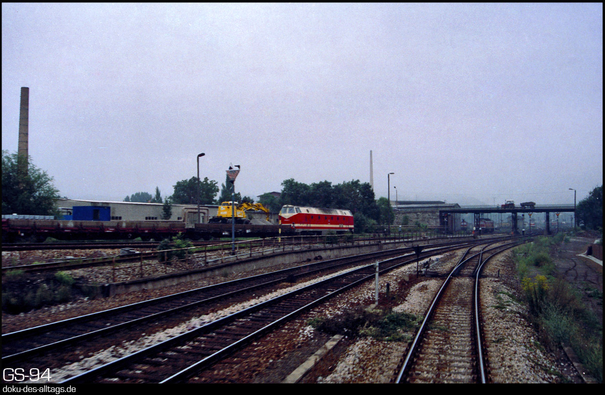 Strecken und Bahnhöfe